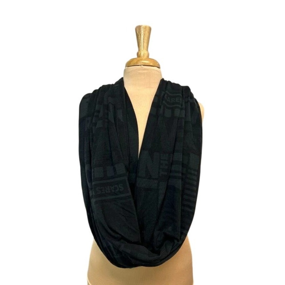 Lululemon Scarf Womens OS Black Excellent Infinity Wrap Typography